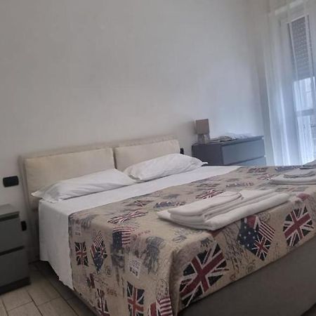 Casa Adriana Apartment Piacenza Ngoại thất bức ảnh