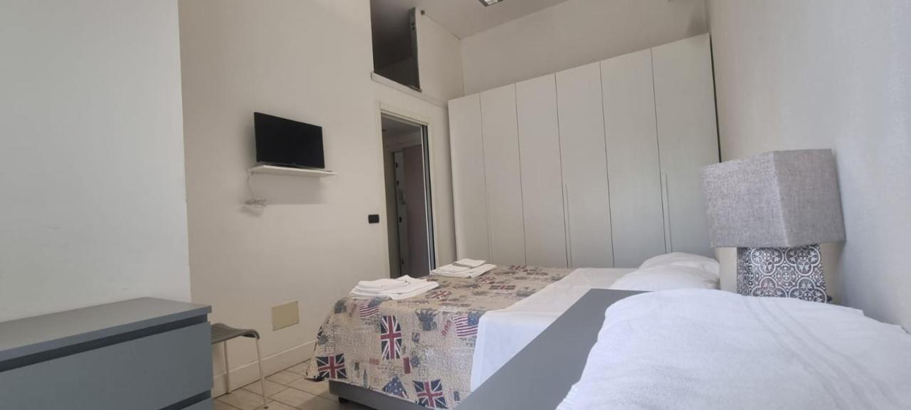 Casa Adriana Apartment Piacenza Ngoại thất bức ảnh